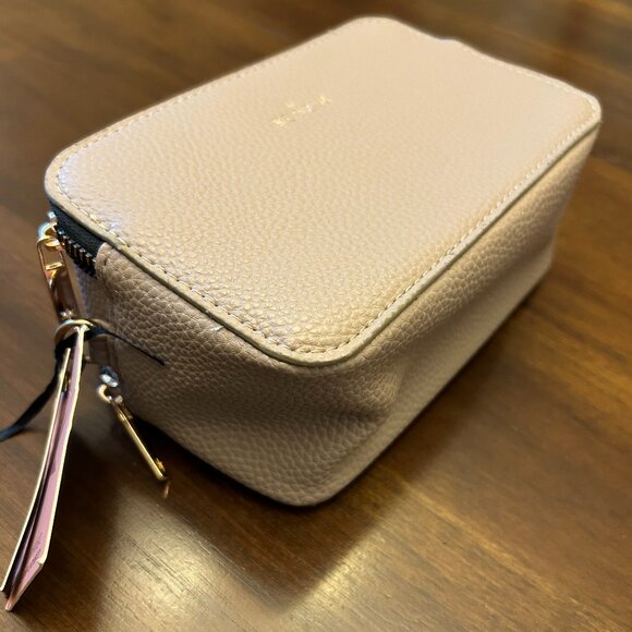 NWT Kedzie Vegan Leather Crossbody Bag Tan Small Removable Straps Zip Closure - Picture 5 of 16